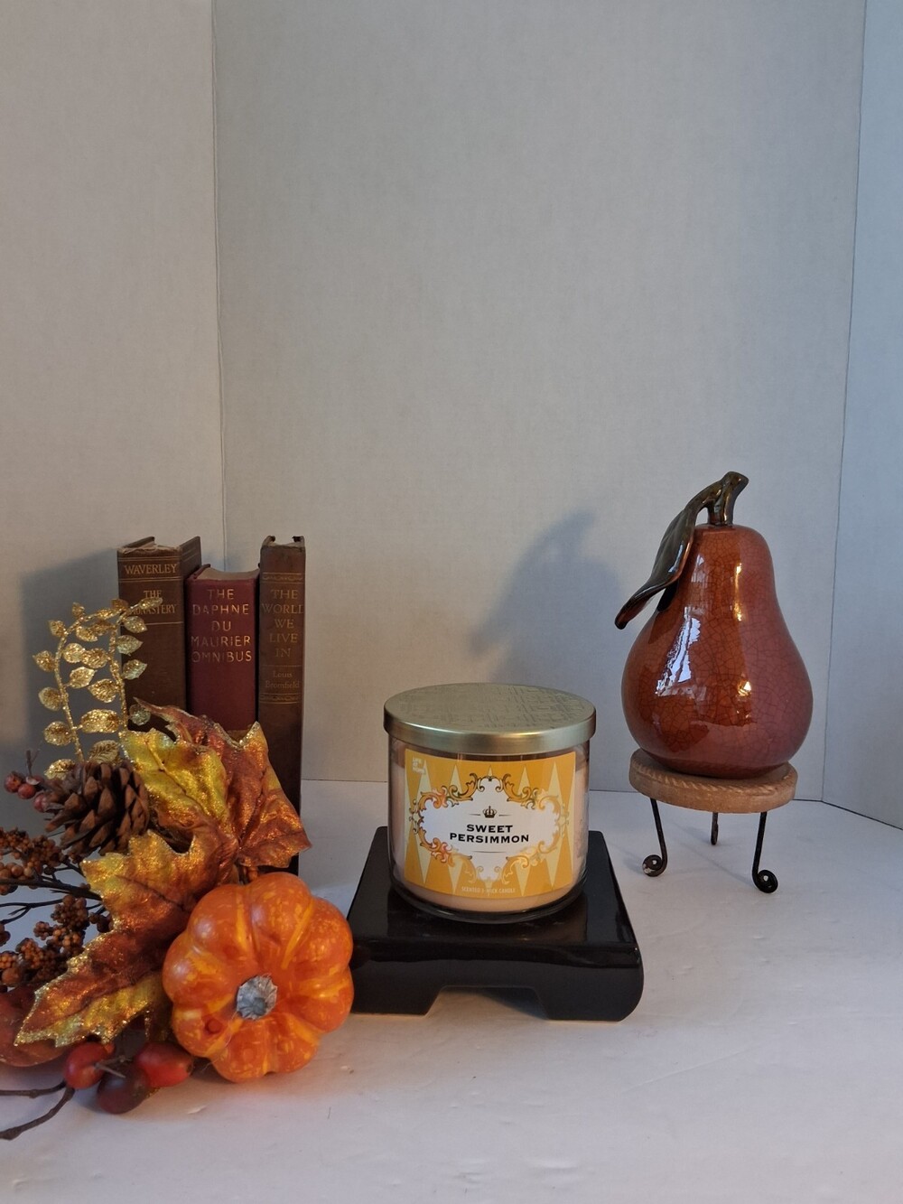 New 'Life At Home' "Sweet Persimmon"Scented Candle 3 Wick Large Autumn Fall NEW!